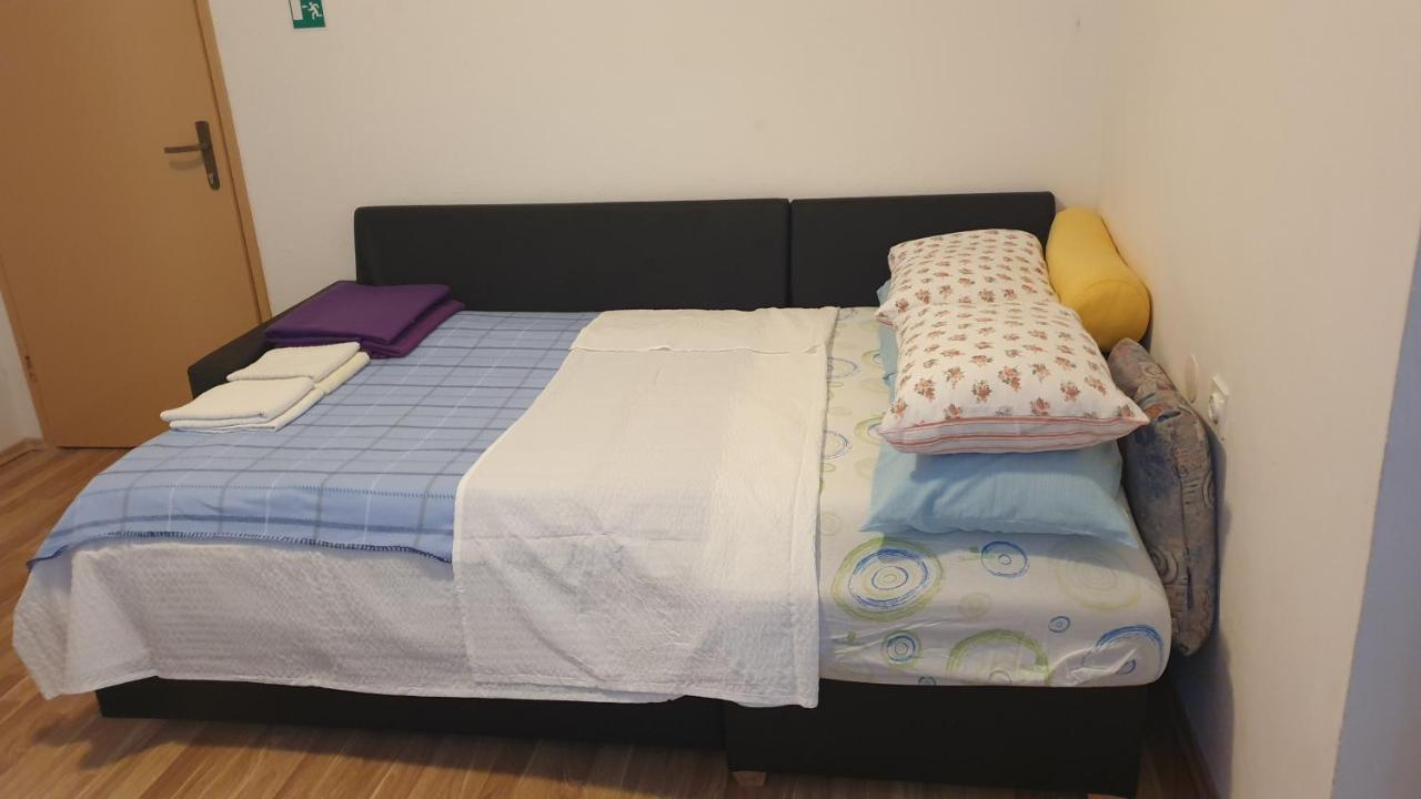 Oaza Apartment Razanac Luaran gambar